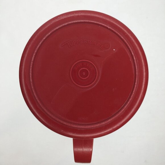Vintage Tupperware 1.5 Quart Red Pitcher 1676-1 Push Button Seal Lid - Picture 12 of 16